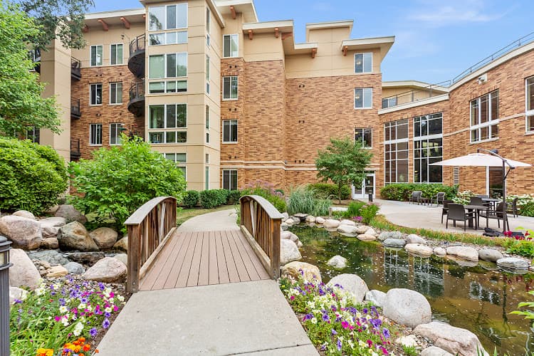 Carondelet Village Care Center