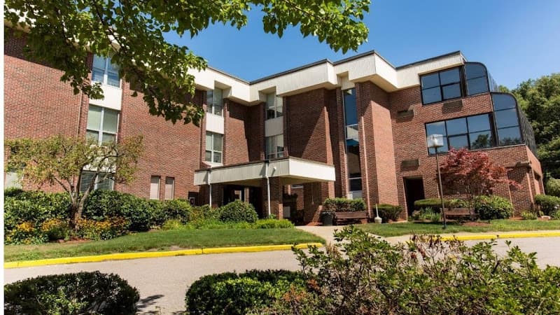 HELLENIC NURSING & REHABILITATION CENTER