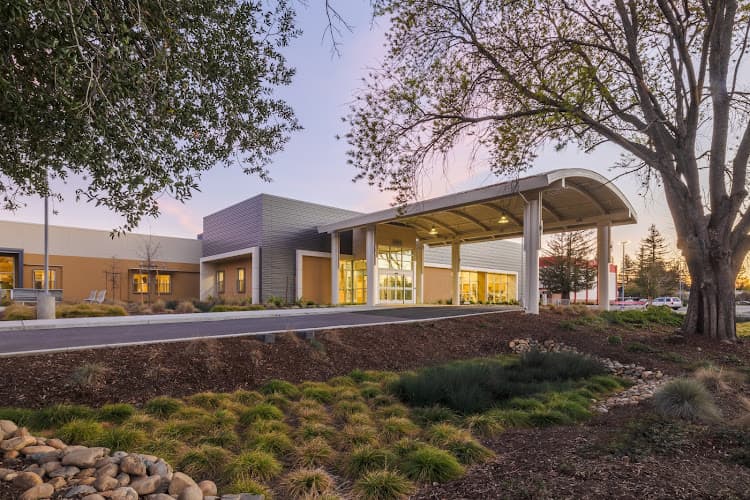 SHADELANDS POST ACUTE