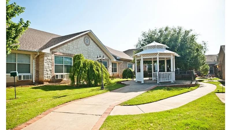 RAMBLING OAKS COURTYARD ASSISTED LIVING RESIDENCE