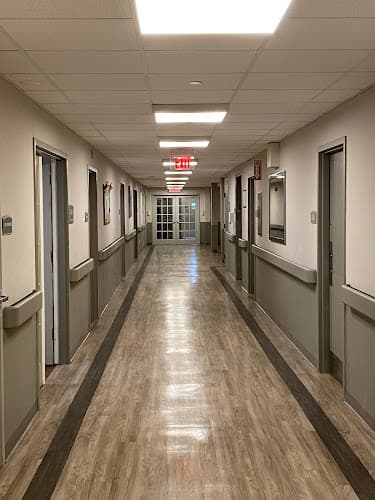 REHABILITATION & NURSING CENTER AT EVERETT (THE)