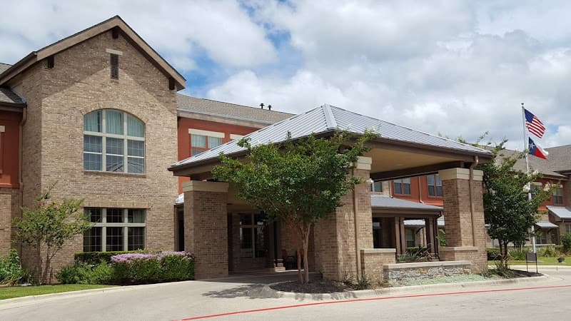 AUTUMN LEAVES OF GEORGETOWN