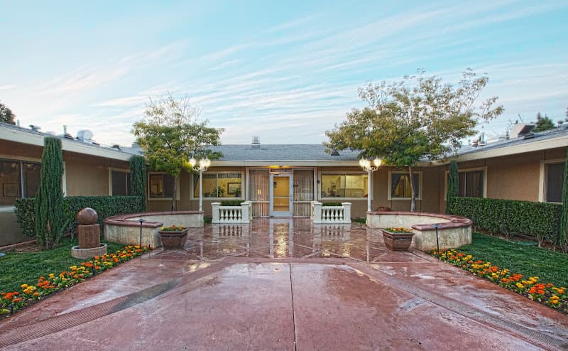 REDLANDS HEALTHCARE CENTER