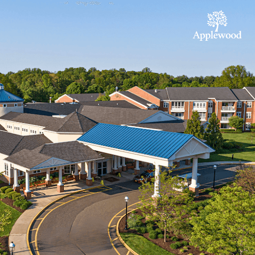 APPLEWOOD VILLAGE (NJ13A003)