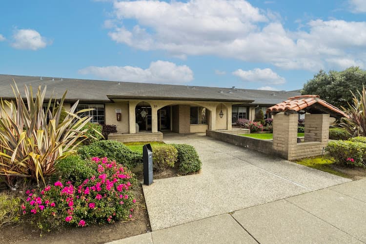 GOLDEN HEIGHTS HEALTHCARE