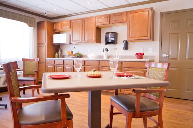 QUINCY HEALTHCARE & SR LIVING