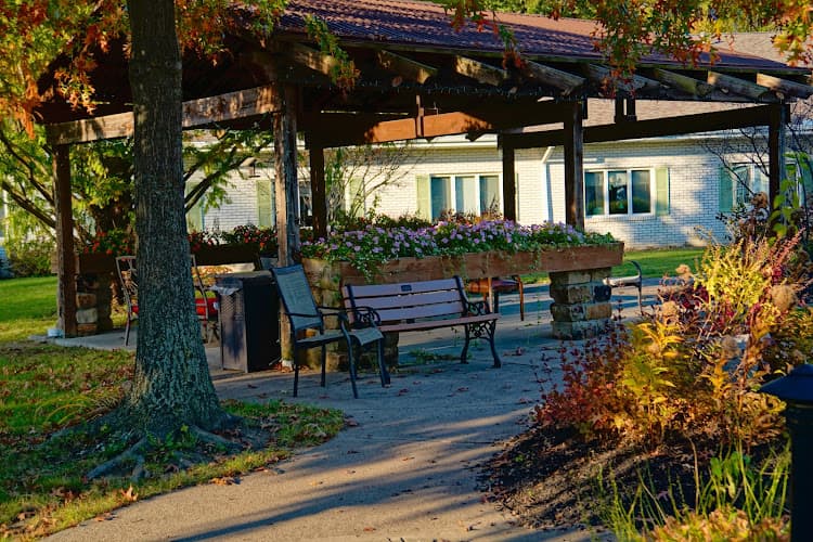 GARDENS OF FRENCH CREEK AT AVON OAKS THE