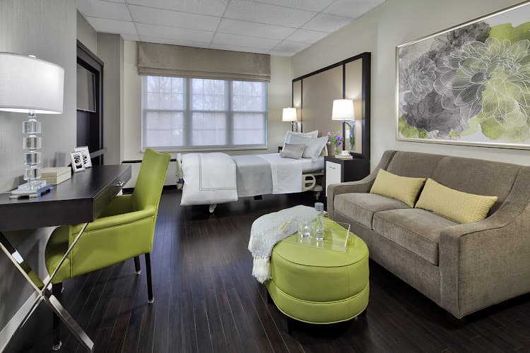 WARREN BARR NORTH SHORE