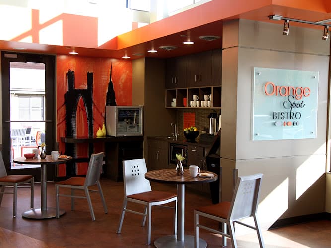 THISTLE HOUSE SENIOR LIVING