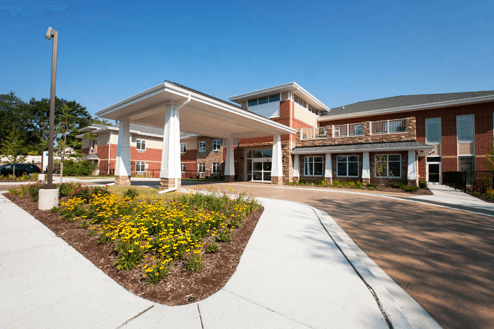 New Summit Rehabilitation and Healthcare