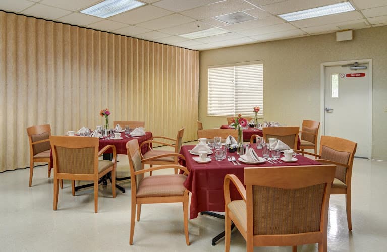 ARDEN COURTS (NORTH HILLS)