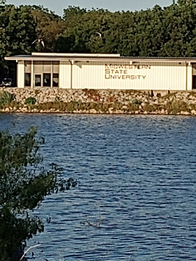 BROOKDALE SIKES LAKE