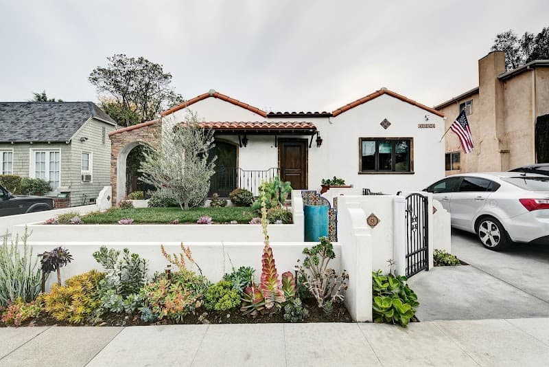 RAYA'S PARADISE, INC.