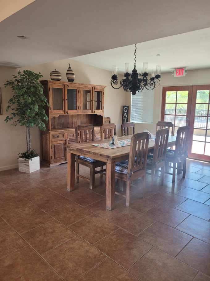 DESERT HOME BY PLATINUM CARE HOMES