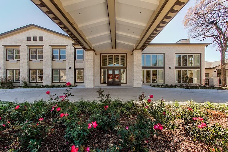 THE OAKS AT FLOWER MOUND ASSISTED LIVING & MEMORY CARE