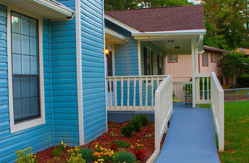 LEAFWOOD RESIDENTIAL HOME SERVICES