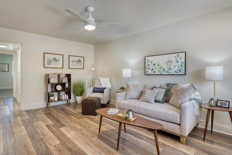 RESERVE AT THOUSAND OAKS, THE