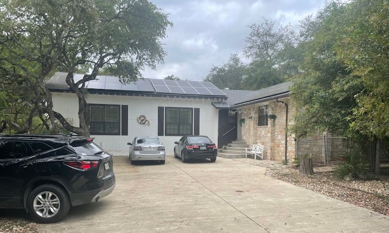 HAPPY LIVING CARE HOME