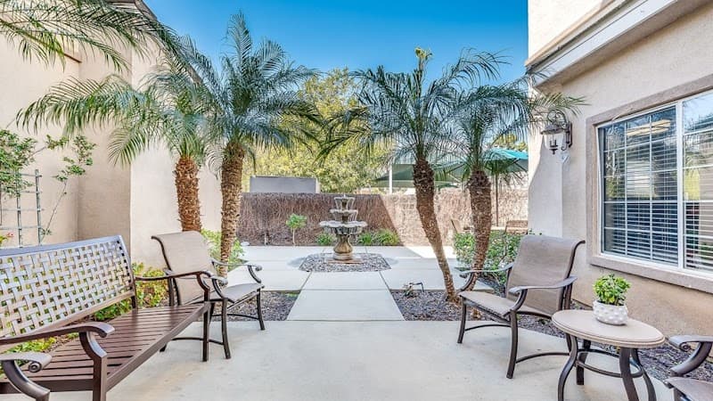 GARDENS AT ESCONDIDO