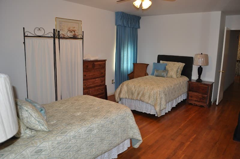 Royals Assisted Living LLC
