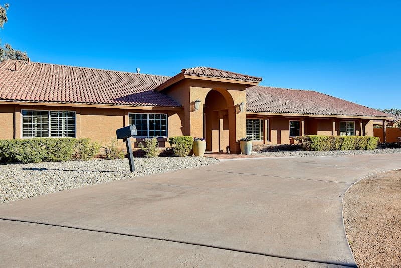 PARADISE LIVING CENTERS CAMELBACK LLC