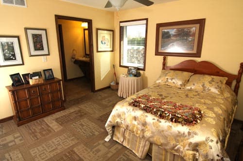 HELENS HOUSE GRAND CHUTE BLUE