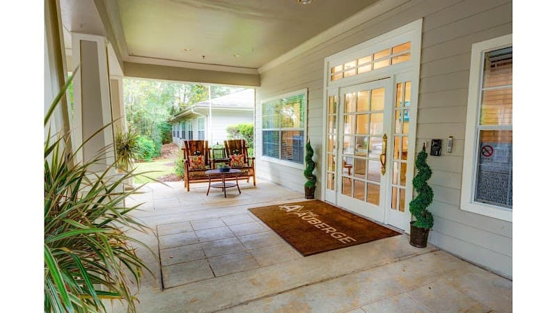 THE AUBERGE AT THE WOODLANDS A MEMORY CARE COMMUNITY