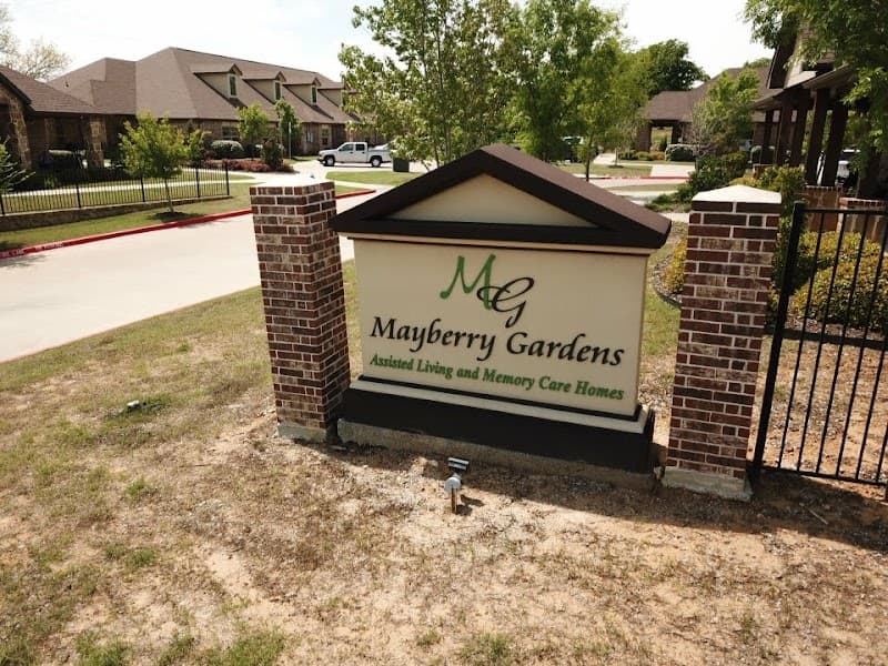 MAYBERRY GARDENS ASSISTED LIVING & MEMORY CARE HOMES DENTON HOUSE 4