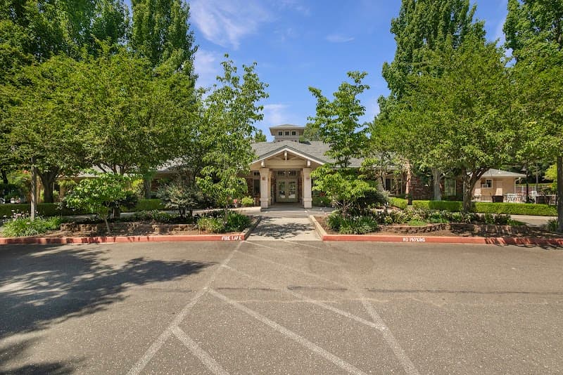 COURTYARD AT LITTLE CHICO CREEK, THE