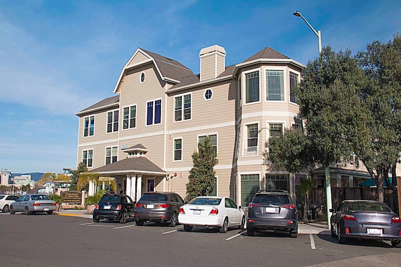 OAKMONT OF MARINER POINT