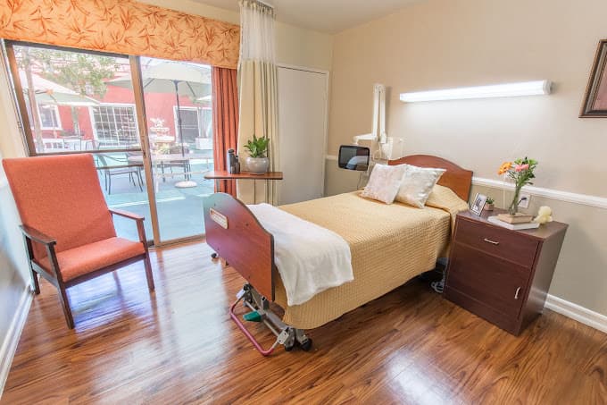 VILLA CATHERINE SENIOR CARE FACILITY