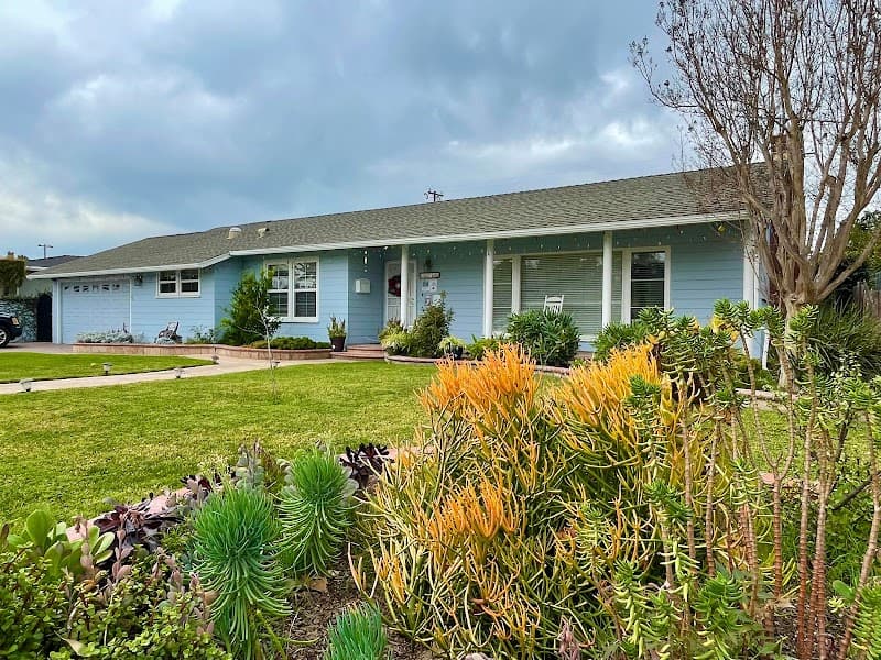 VIOLET RESIDENTIAL CARE