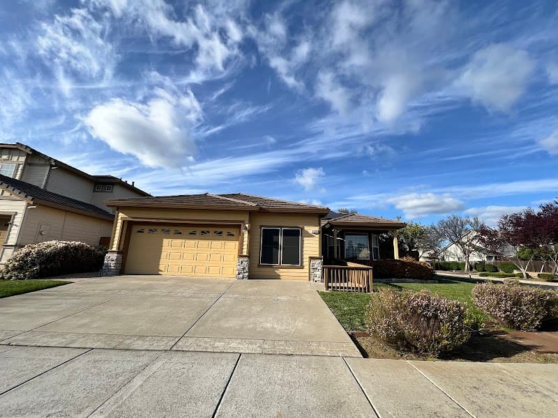 HOLY ANGEL HOME CARE 1