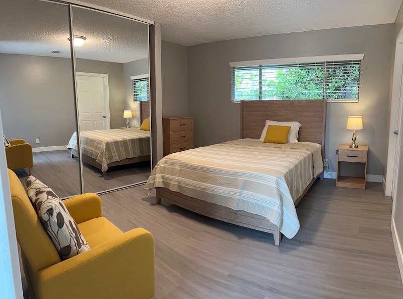 SAFE HAVEN SENIOR LIVING