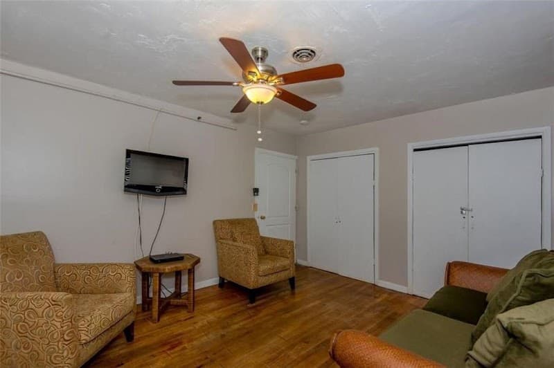 VICTORIA GARDENS ALF