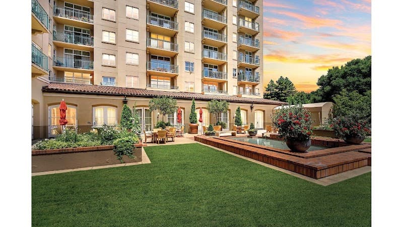 PENINSULA REGENT (THE)