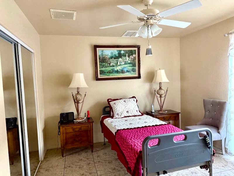 DESERT QUEEN SENIOR HOME CARE