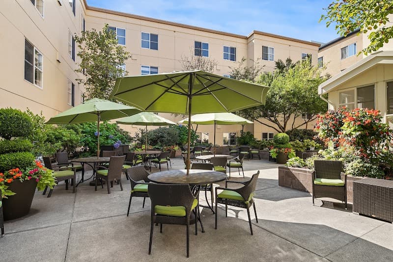 THE GARDENS AT TOWN SQUARE