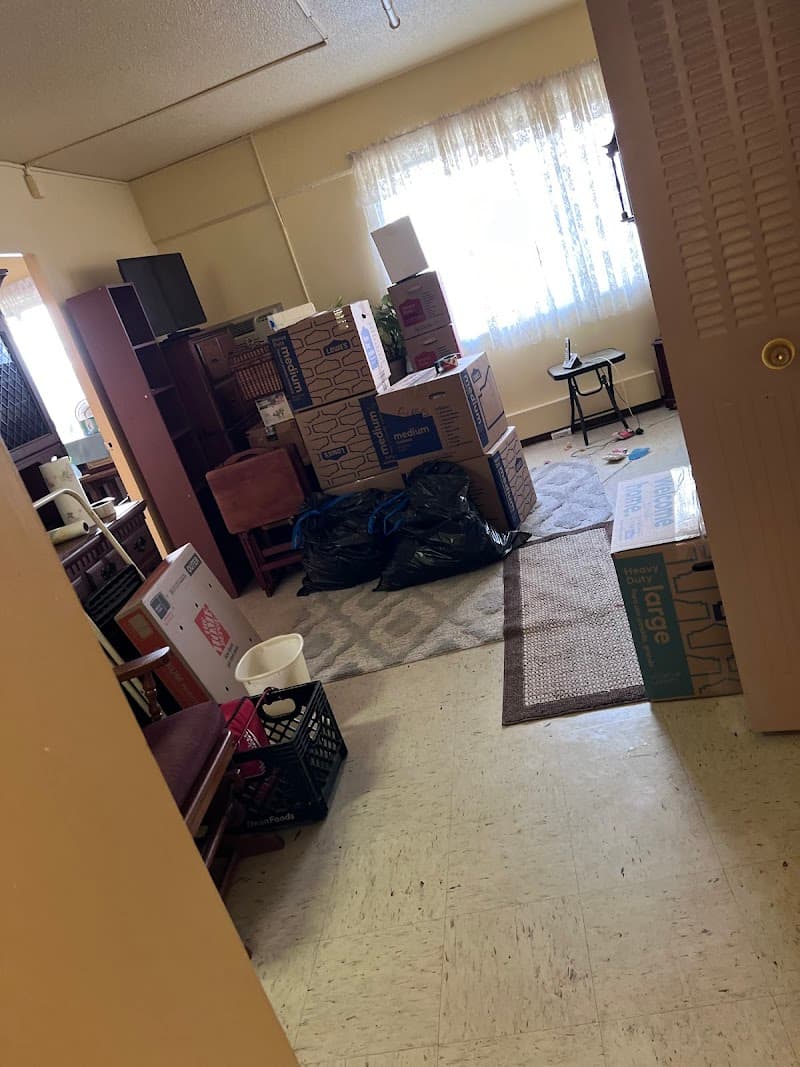 Vannoni Living Center, The