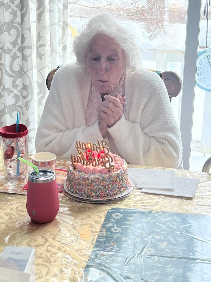 The Sunshine Cottage, LLC