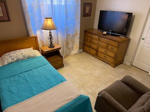 ANGEL'S ADULT GROUP HOME, LLC