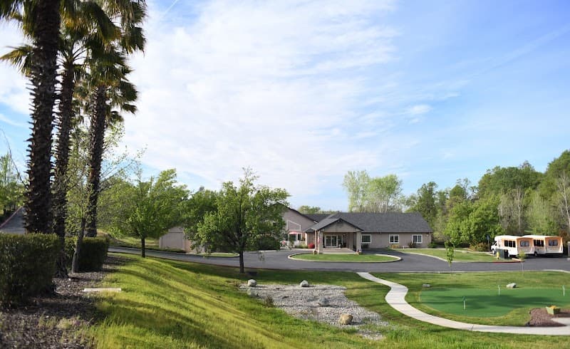 SIERRA OAKS OF REDDING