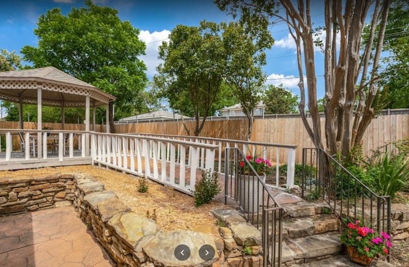 AVENDELLE ASSISTED LIVING LAVENDALE