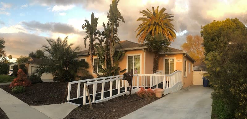 QUEEN COMFORT CARE CENTER, INC.