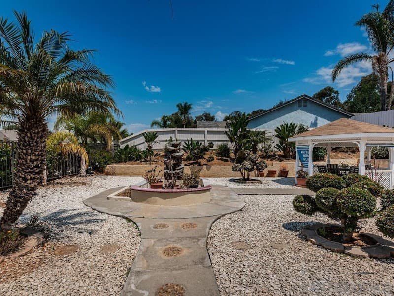 ALMA'S JOYFUL LIVING HOME CARE