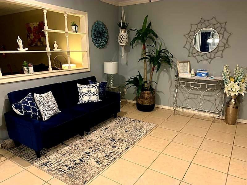 VICTORIA'S DIGNITY CARE