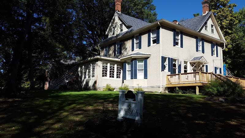 Romaine's Paradise Assisted Living