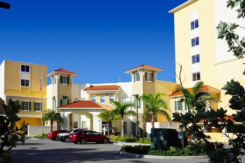 RIVERVIEW SENIOR RESORT