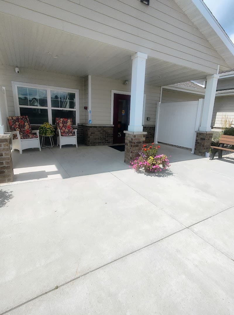 KETTLE MORAINE GARDENS MEMORY UNIT