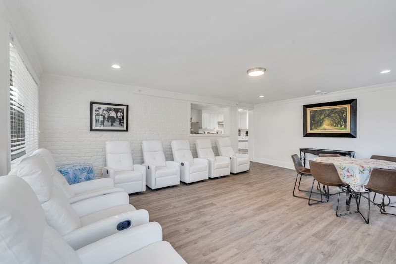 Henican House-Level 1